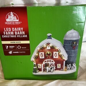 NIB Enchanted Forest 2024 LED LIGHTED DAIRY BARN Christmas Village Hand Painted
